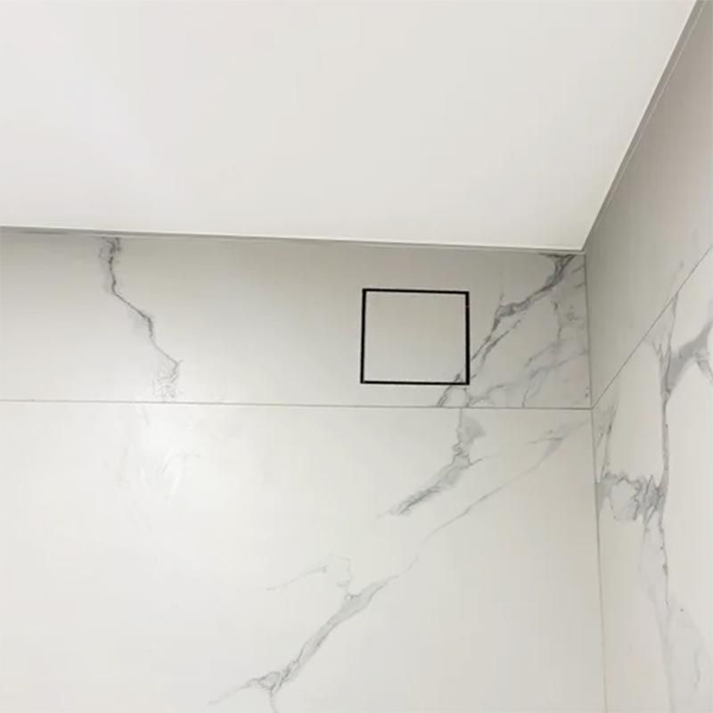 Вентиляционная решетка VRB 200x200 Tile / AURA 4C (чёрная)
